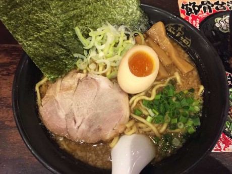 節骨麺たいぞうー節骨ラーメン